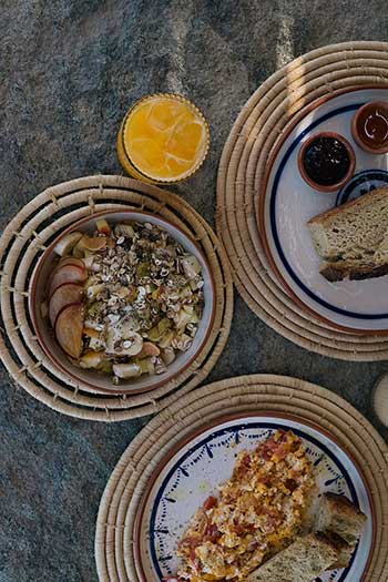 Snack at Kavos pool bar