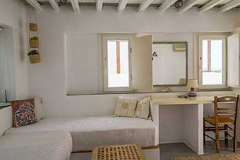 Thimari traditional house at Kavos